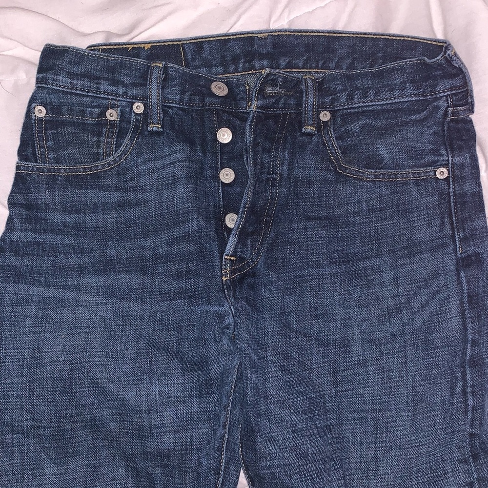 Levi’s 501 Jeans 29x32 - Picture 2 of 3